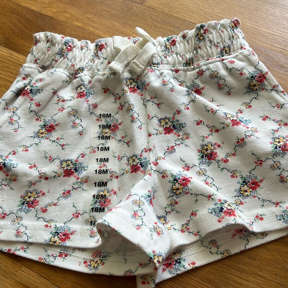 Ralph Lauren NWT Toddler girl 18m shorts.